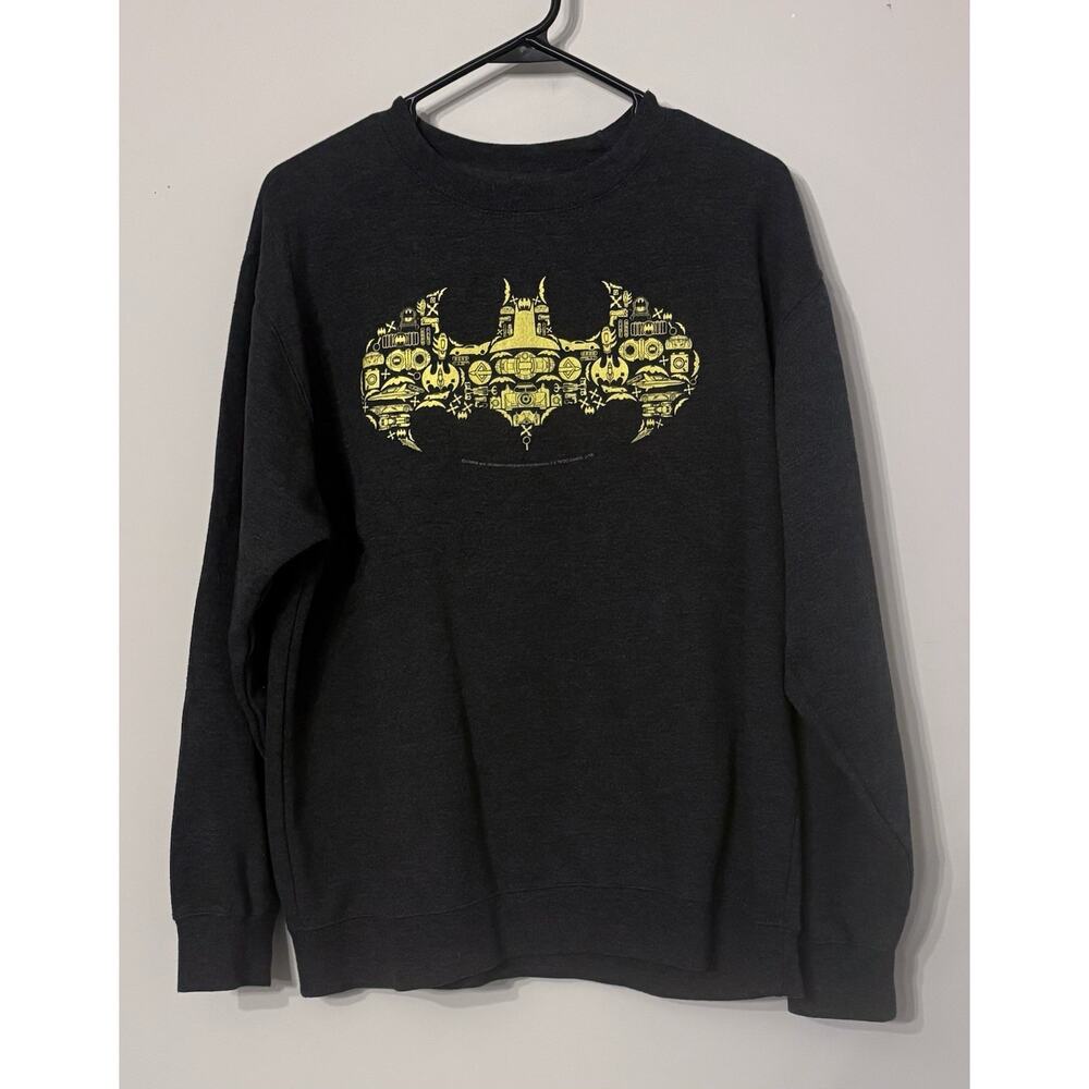 Batman Unisex Graphic Sweatshirt Black Crewneck by Zuni Sportswear – Size L